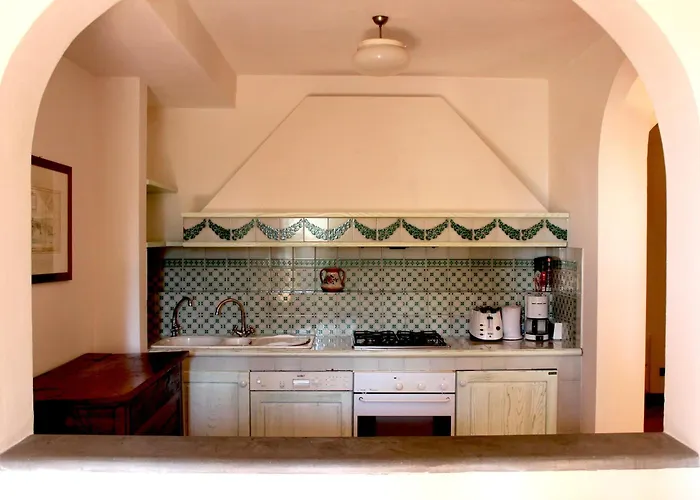 Agostoli Lantgård Siena